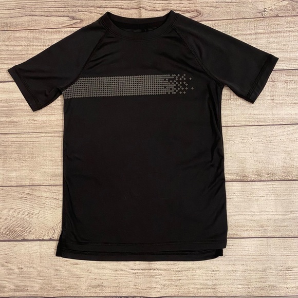 all in motion Other - All in Motion shirt size S 6/7